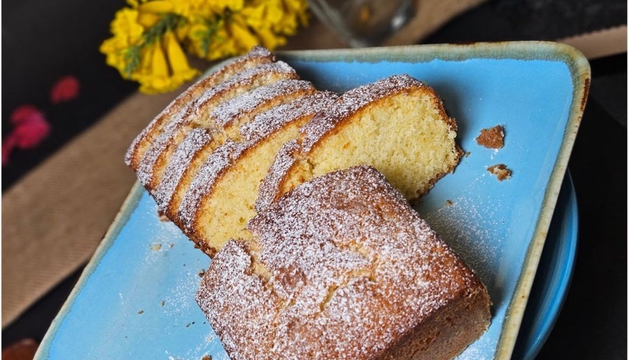 Classic Vanilla Tea Cake